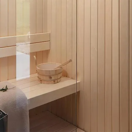 Lovely In With Sauna Hébergement de vacances